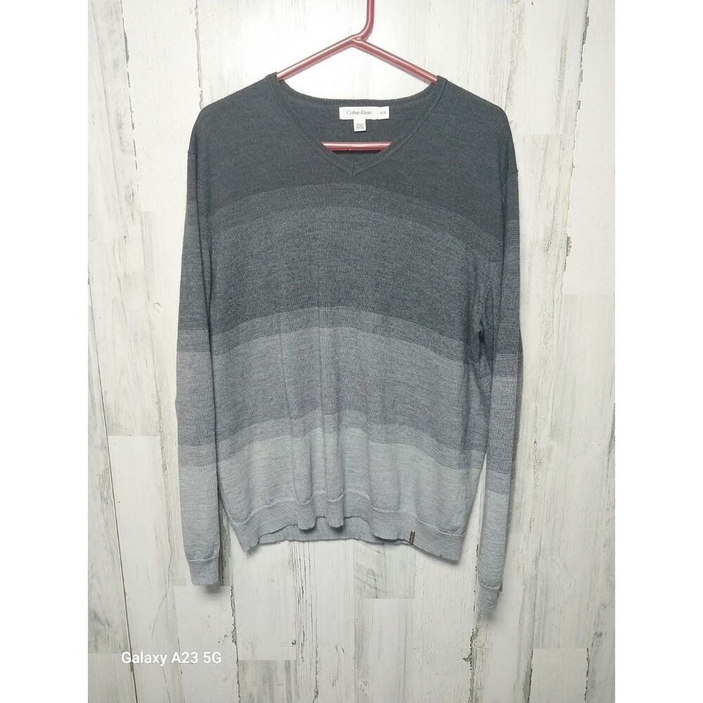 Calvin Klein Jeans Men’s Wool Blend Long Sleeve V Neck Gray Sweater Size XL